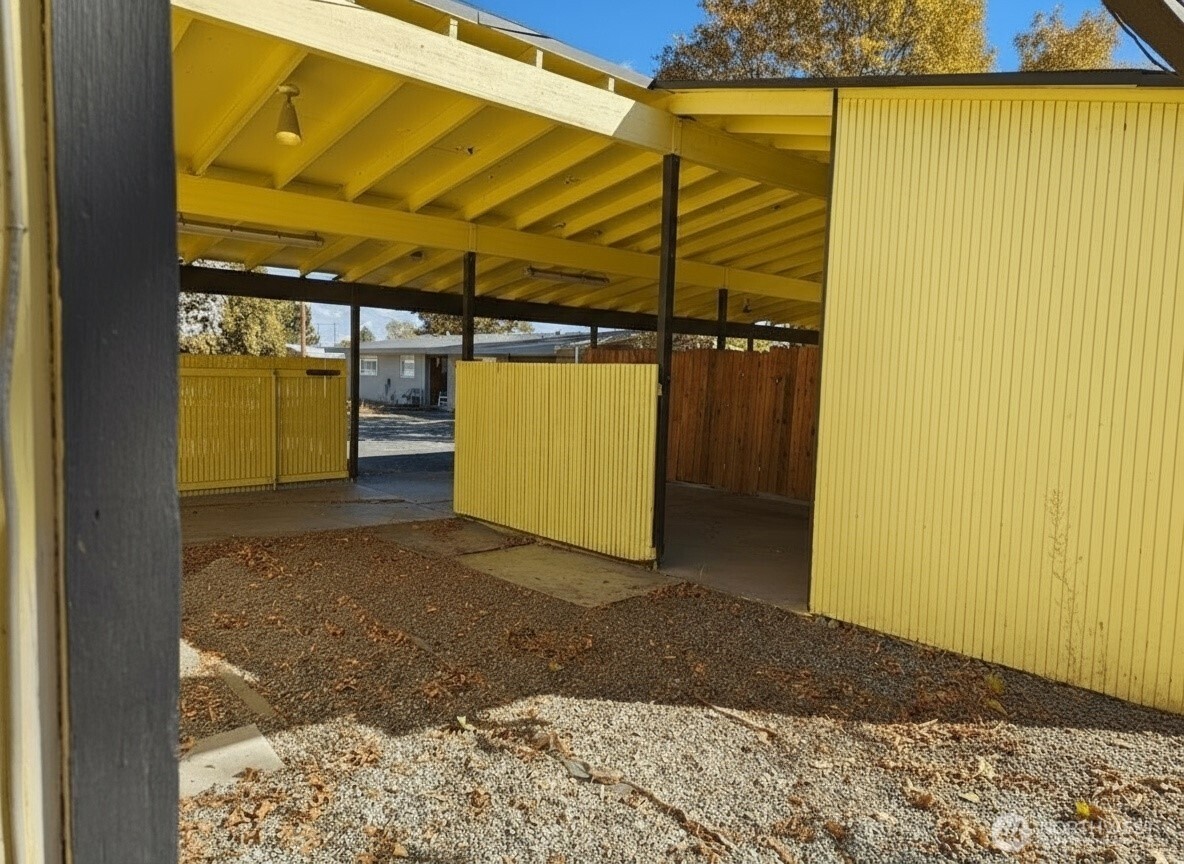205 March Street NE, Moses Lake, WA 98837