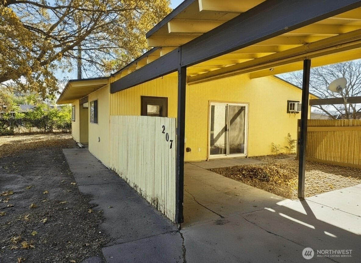 205 March Street NE, Moses Lake, WA 98837