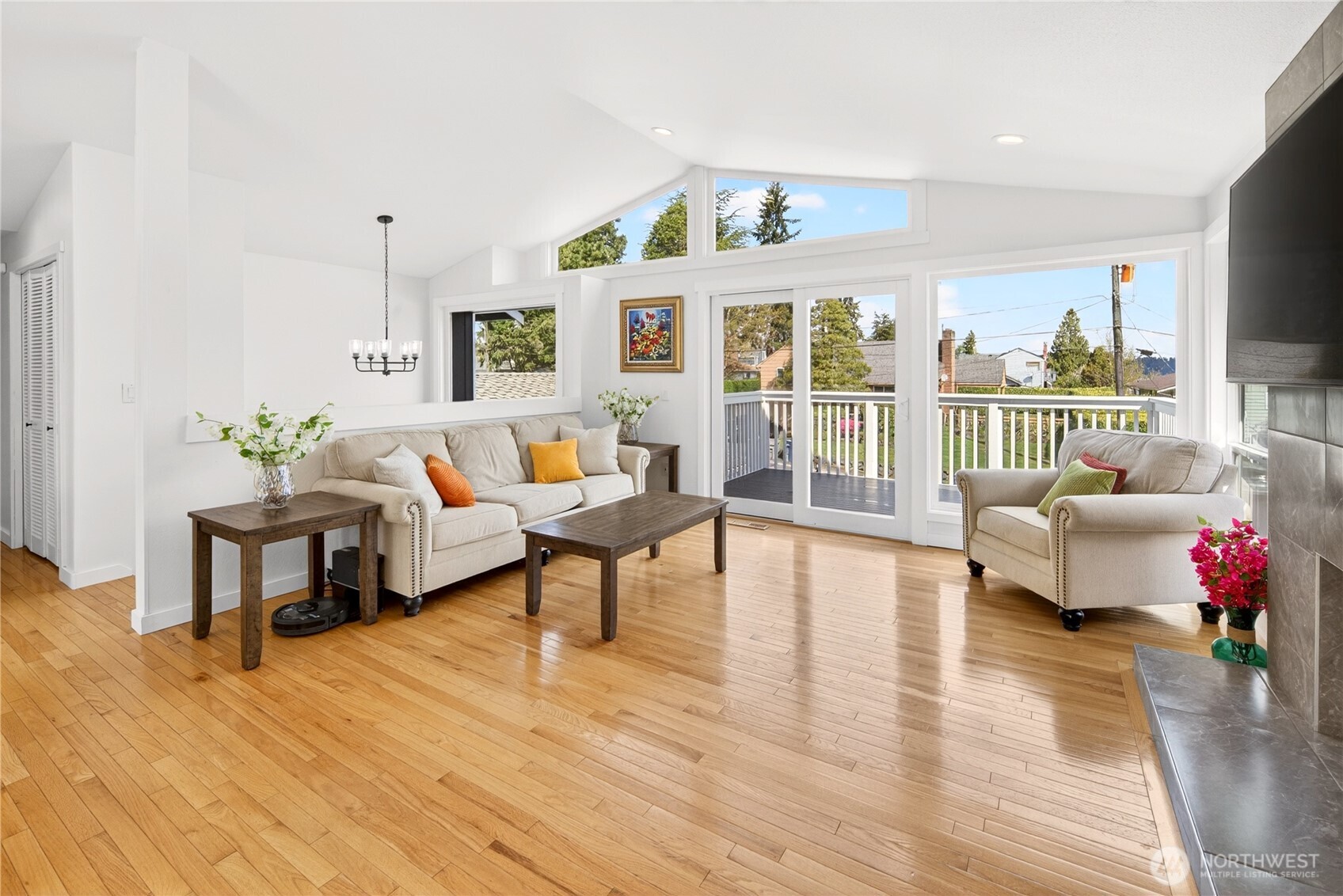7827 S 114th Street , Seattle, WA 98178