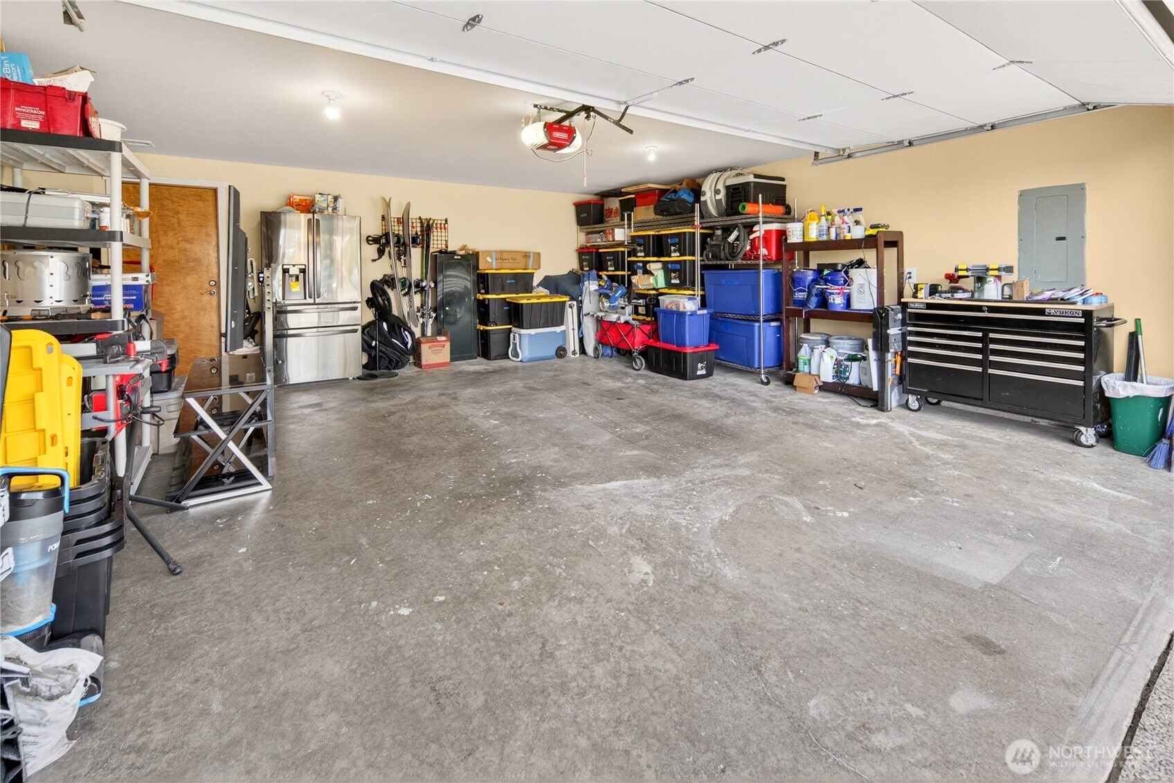 7827 S 114th Street , Seattle, WA 98178