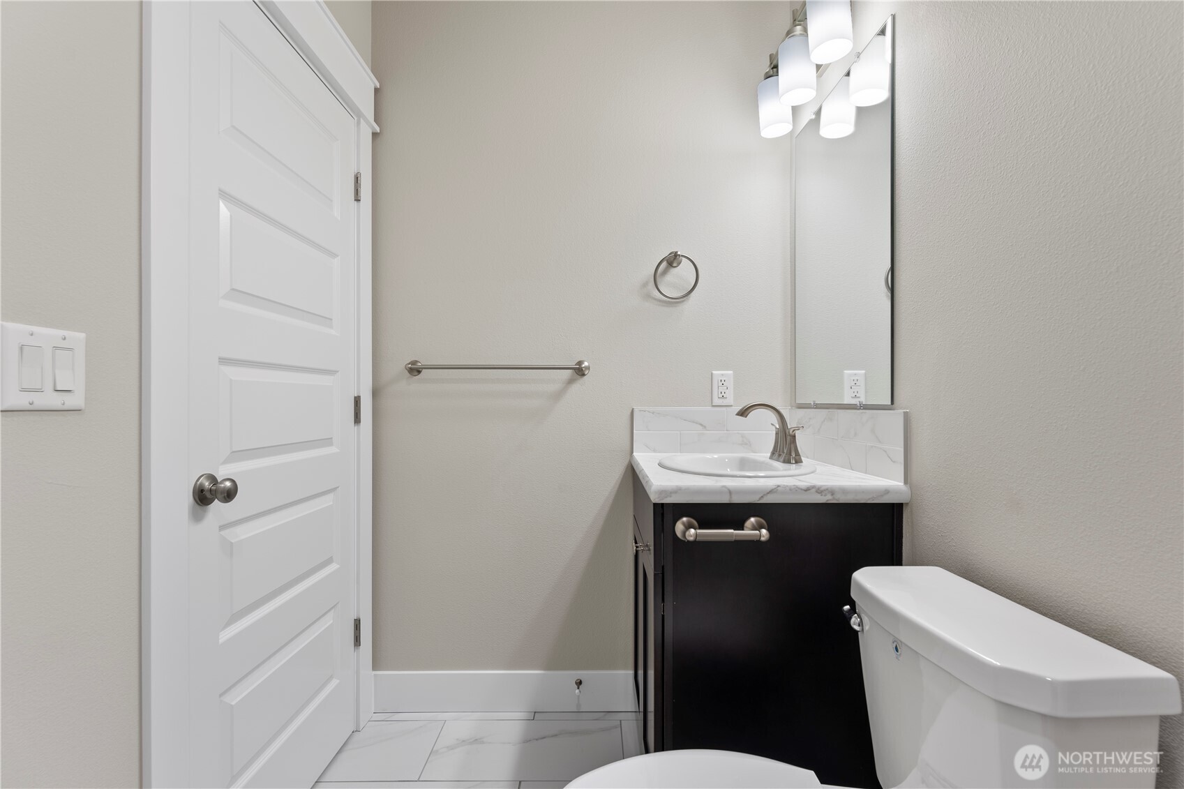 713 O Street NE, Quincy, WA 98848