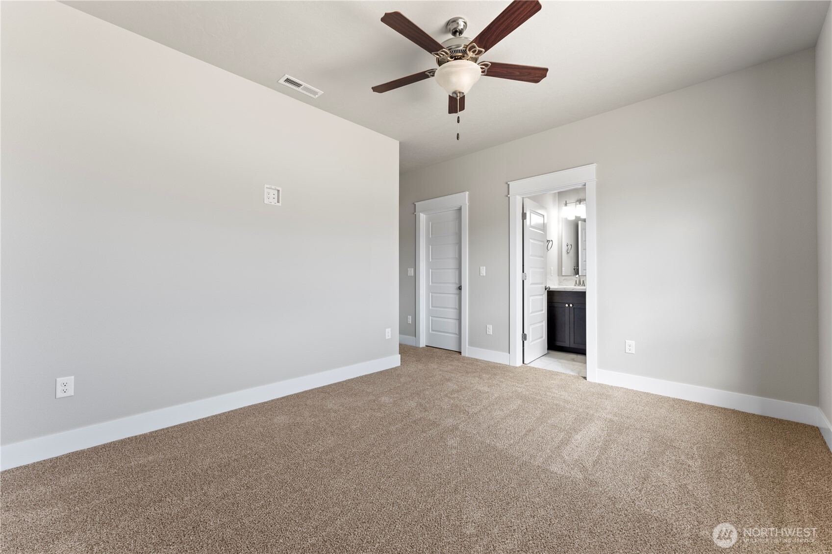 713 O Street NE, Quincy, WA 98848