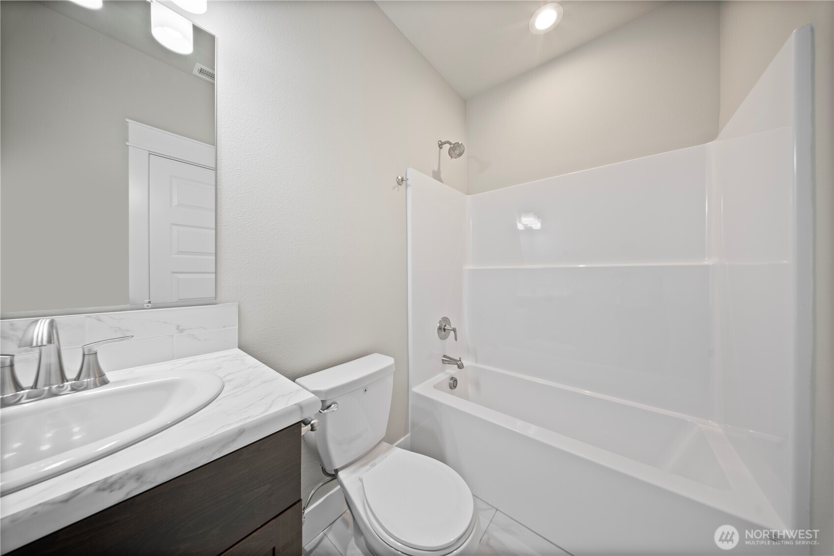 713 O Street NE, Quincy, WA 98848