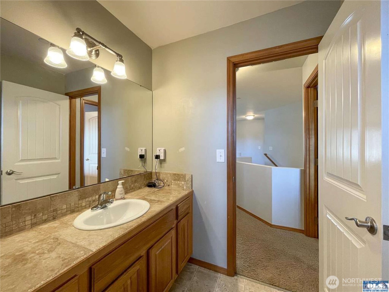 1006 Cathleen Street , Port Angeles, WA 98363-1464