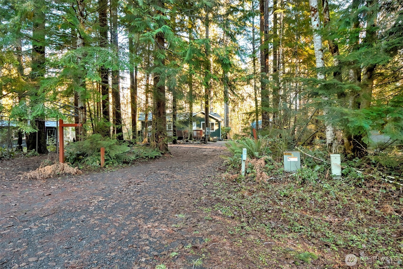 91 N Wigeon Place , Hoodsport, WA 98584