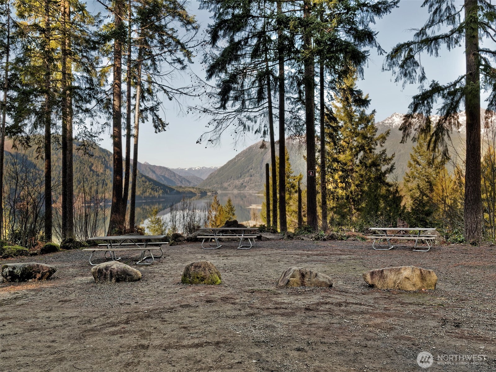 91 N Wigeon Place , Hoodsport, WA 98584