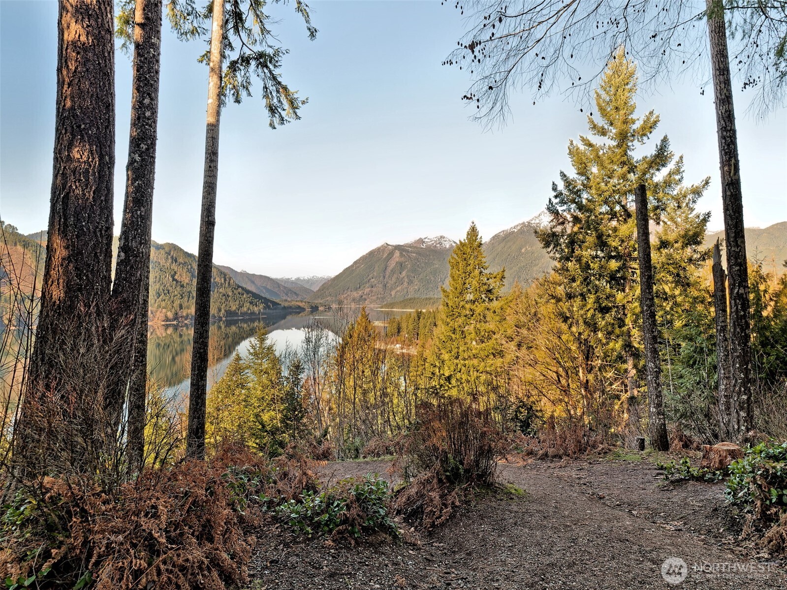 91 N Wigeon Place , Hoodsport, WA 98584