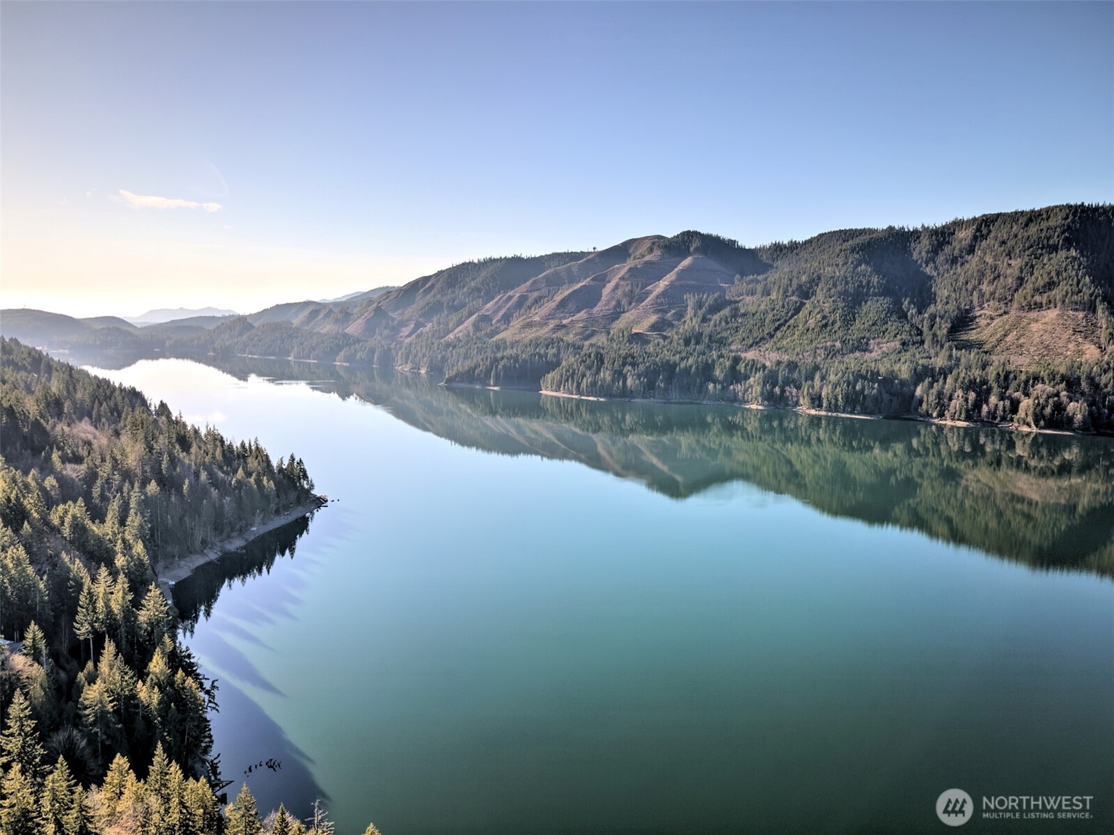 91 N Wigeon Place , Hoodsport, WA 98584