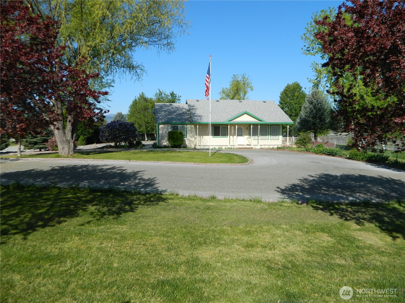 23 Valley View Drive , Tonasket, WA 98855