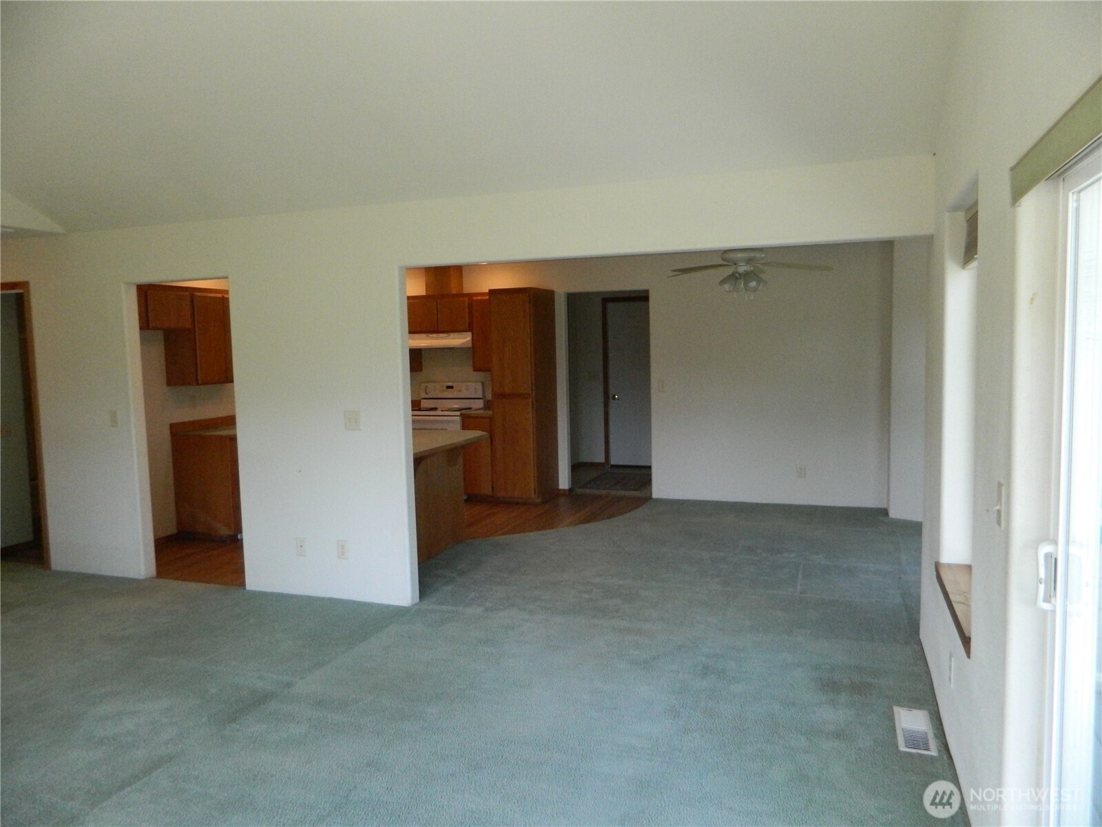 23 Valley View Drive , Tonasket, WA 98855