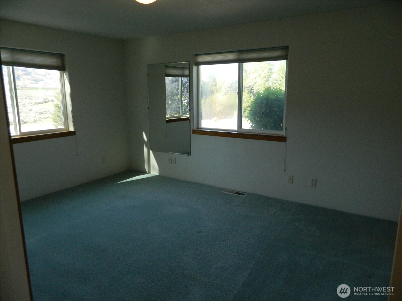 23 Valley View Drive , Tonasket, WA 98855