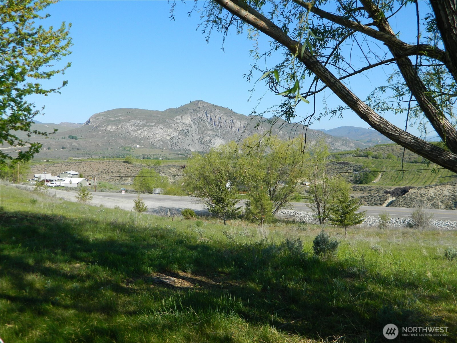 23 Valley View Drive , Tonasket, WA 98855
