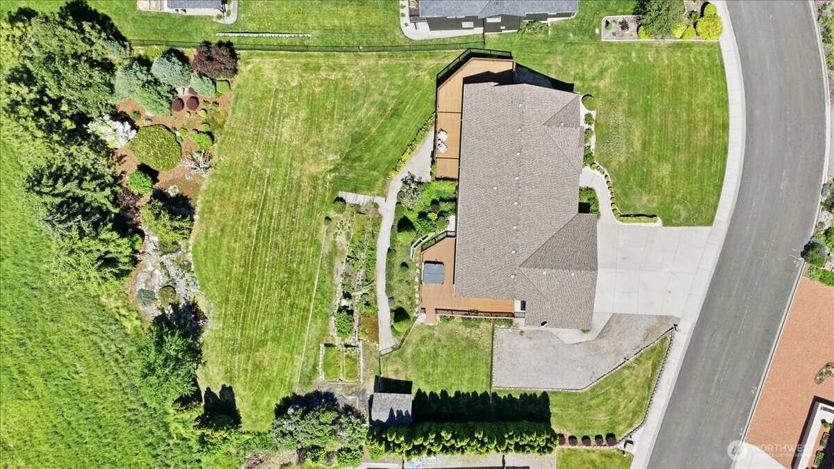 1790 Warm Springs Drive , Wenatchee, WA 98801