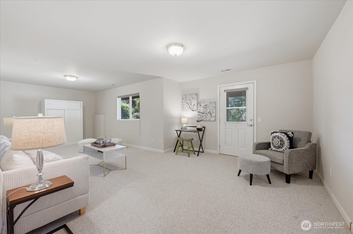 1790 Warm Springs Drive , Wenatchee, WA 98801