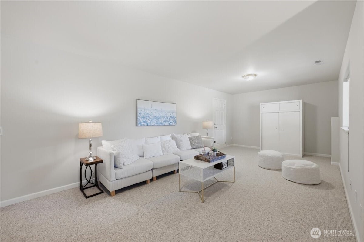 1790 Warm Springs Drive , Wenatchee, WA 98801