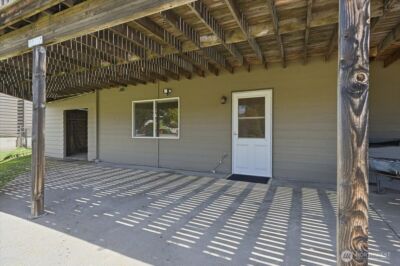 1790 Warm Springs Drive , Wenatchee, WA 98801 - Photo 33