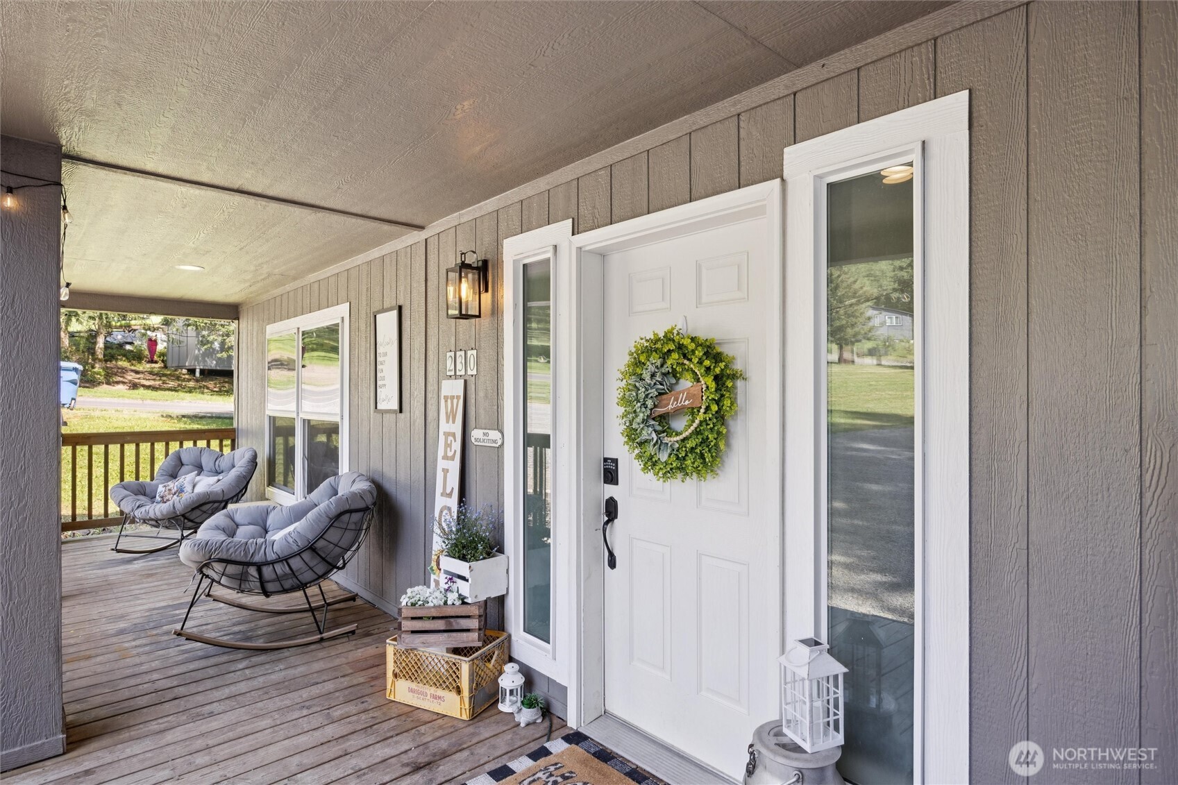 230 Home Town Drive , Kelso, WA 98626