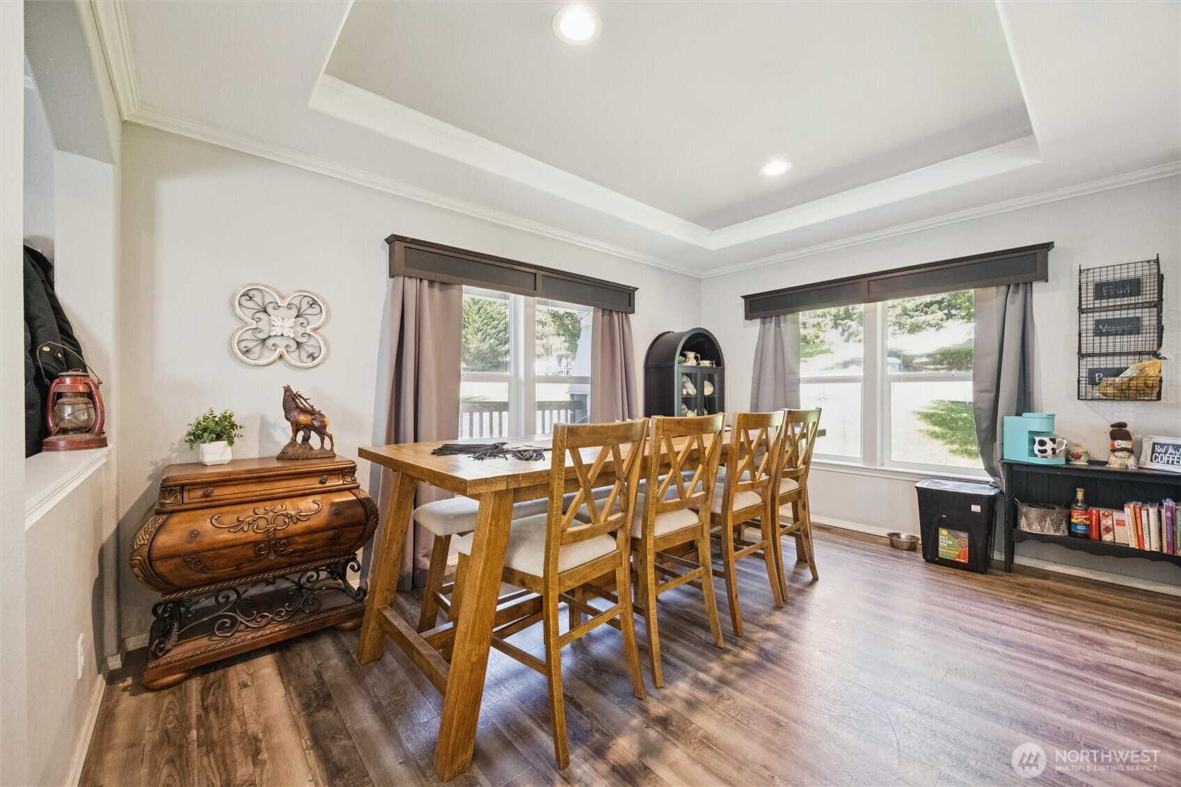 230 Home Town Drive , Kelso, WA 98626