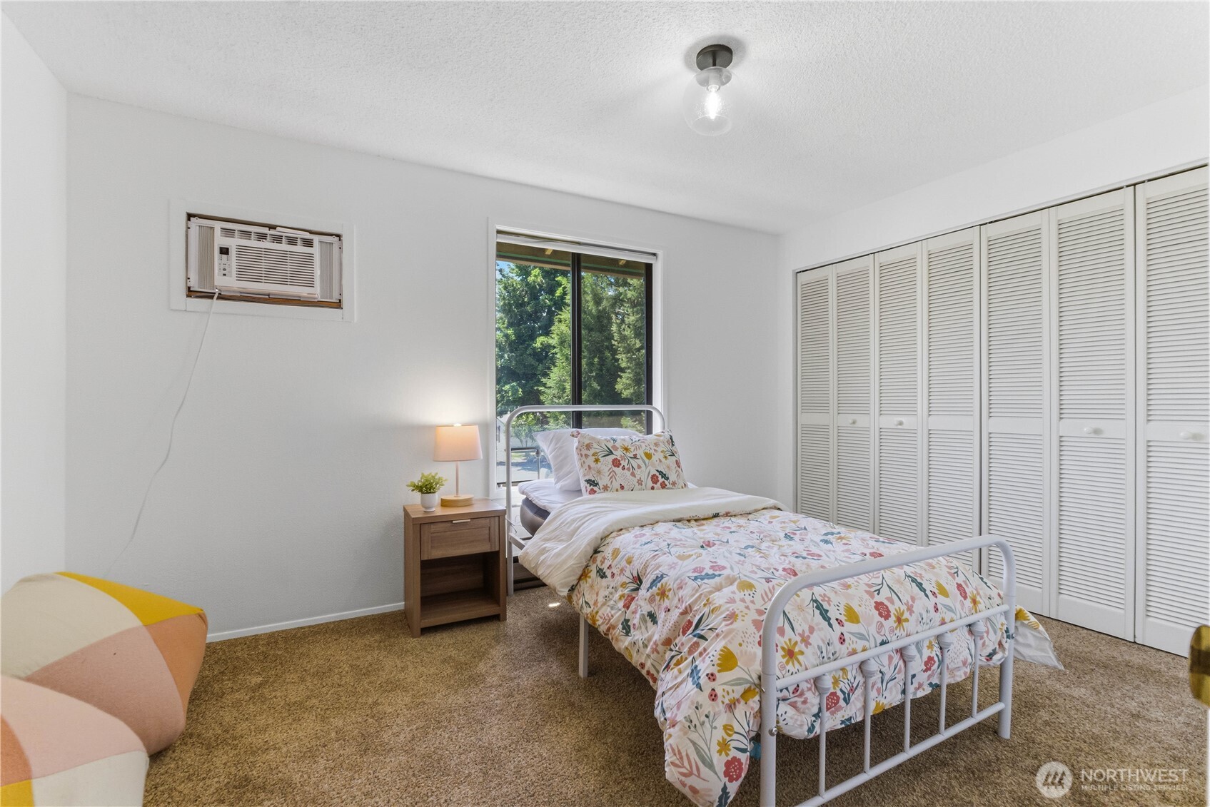 811 Ella Street NE, East Wenatchee, WA 98802