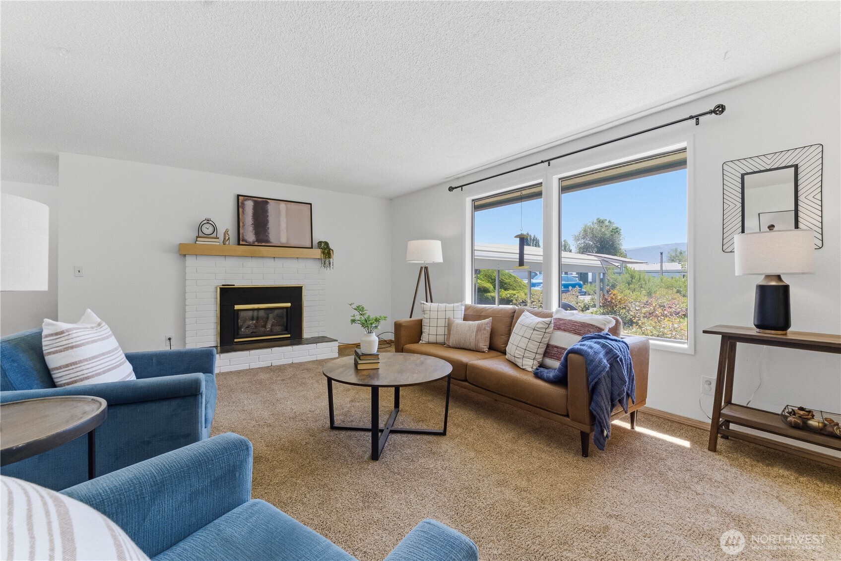 811 Ella Street NE, East Wenatchee, WA 98802