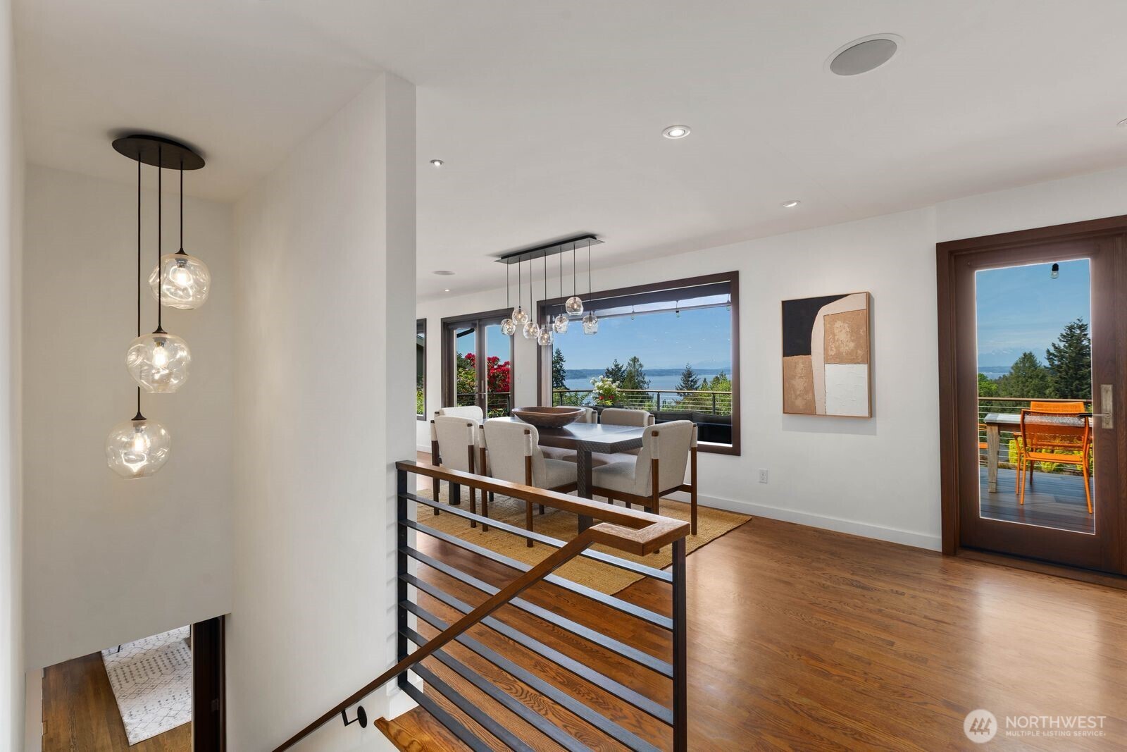 8809 42nd Avenue SW, Seattle, WA 98136