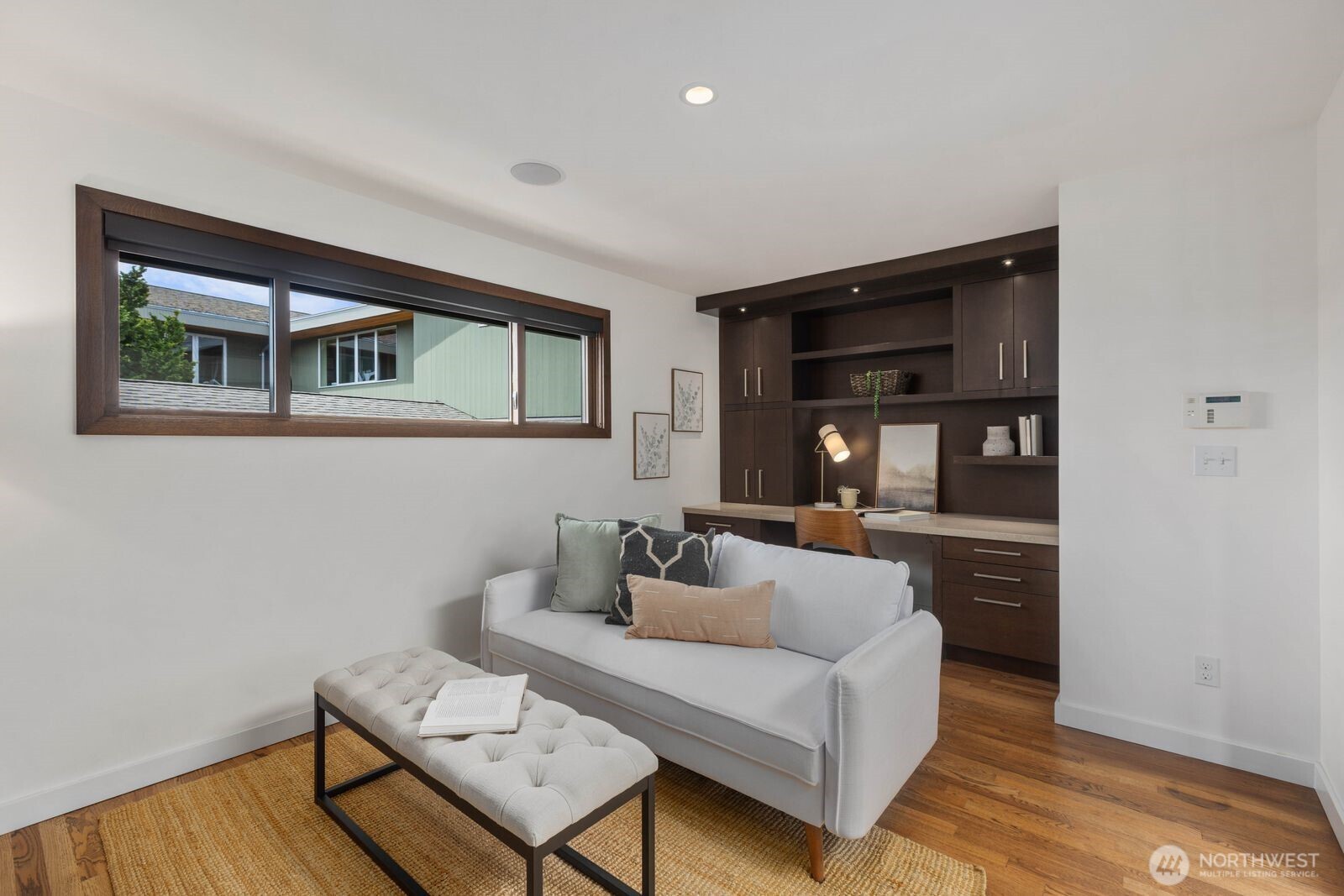 8809 42nd Avenue SW, Seattle, WA 98136