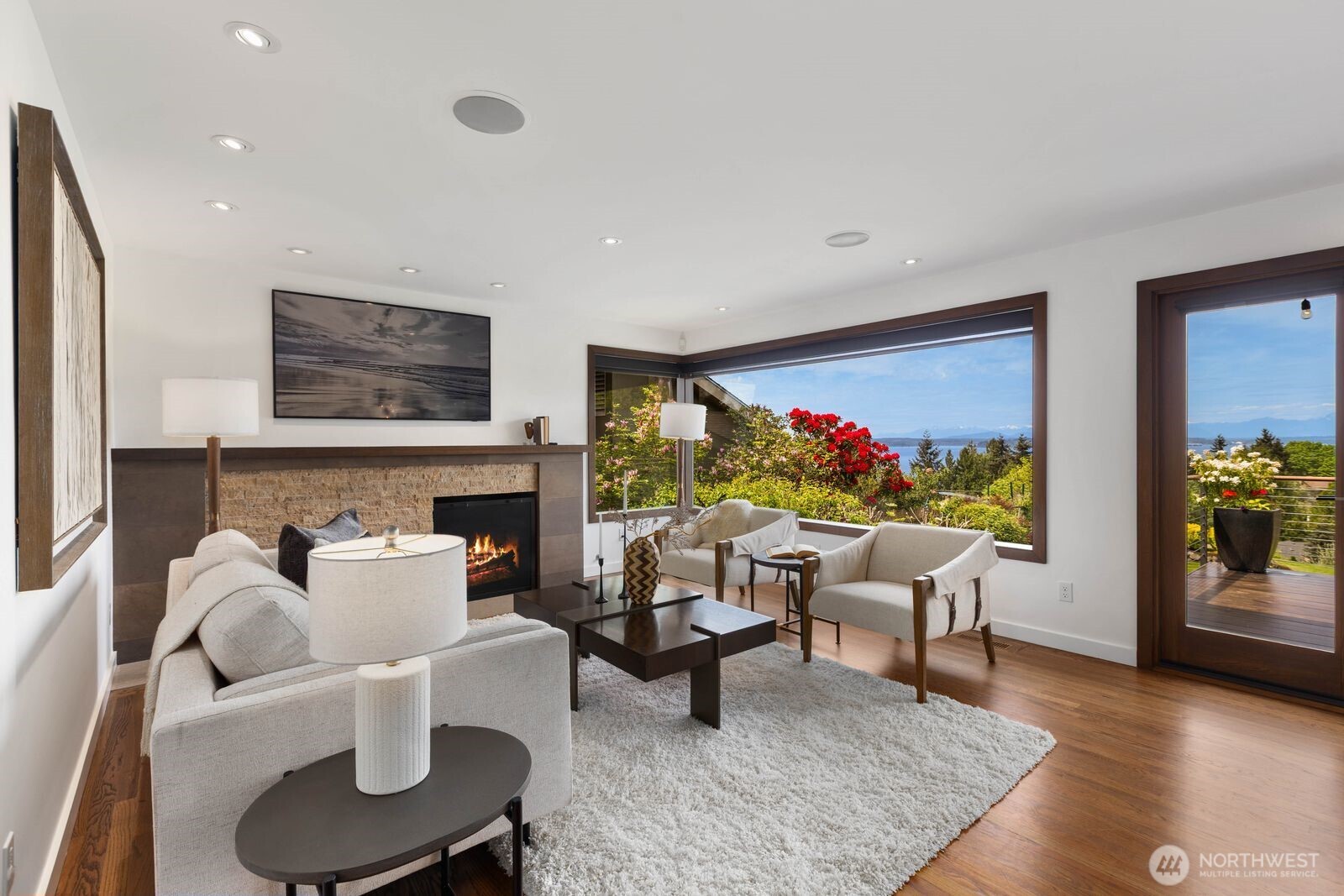 8809 42nd Avenue SW, Seattle, WA 98136