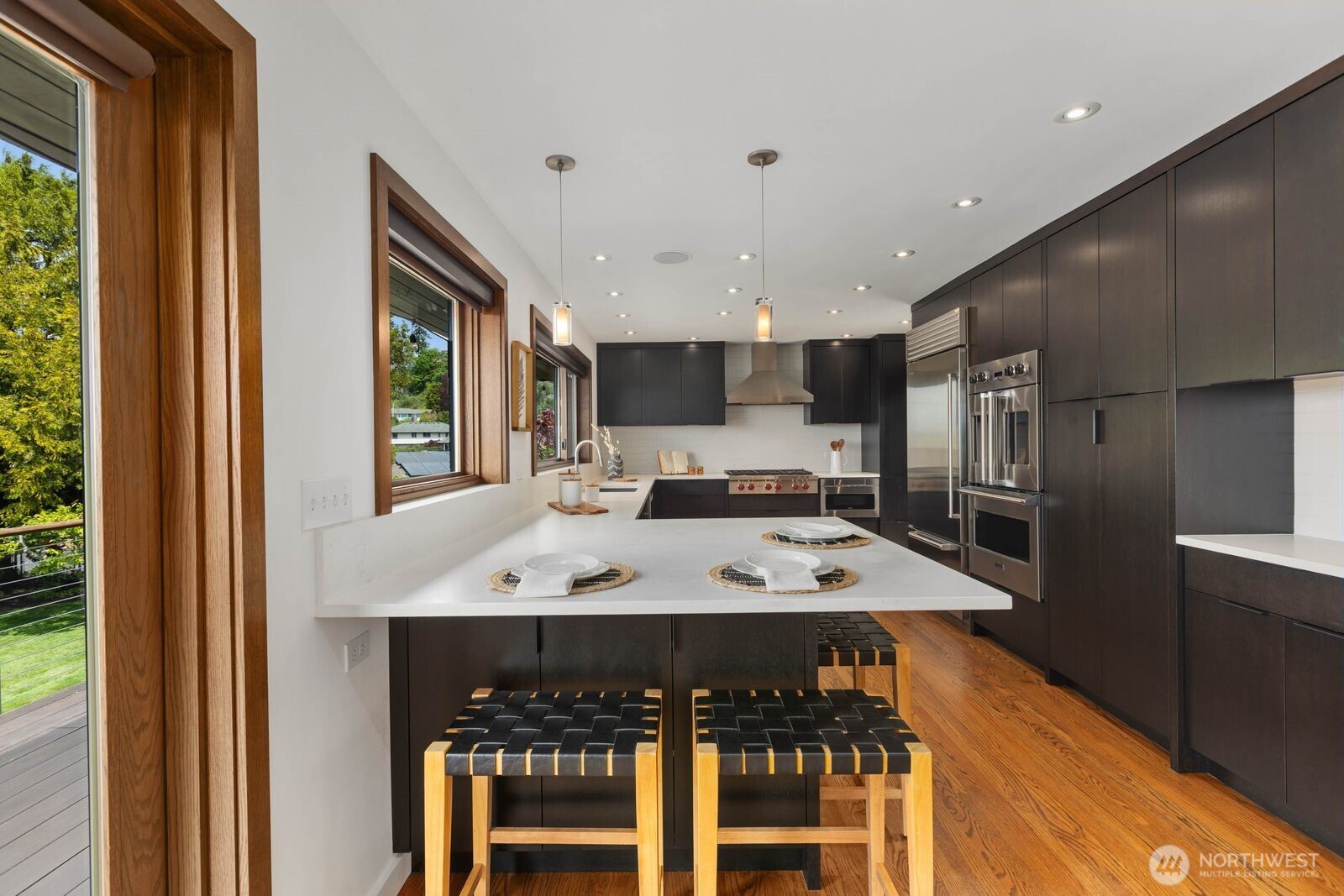 8809 42nd Avenue SW, Seattle, WA 98136
