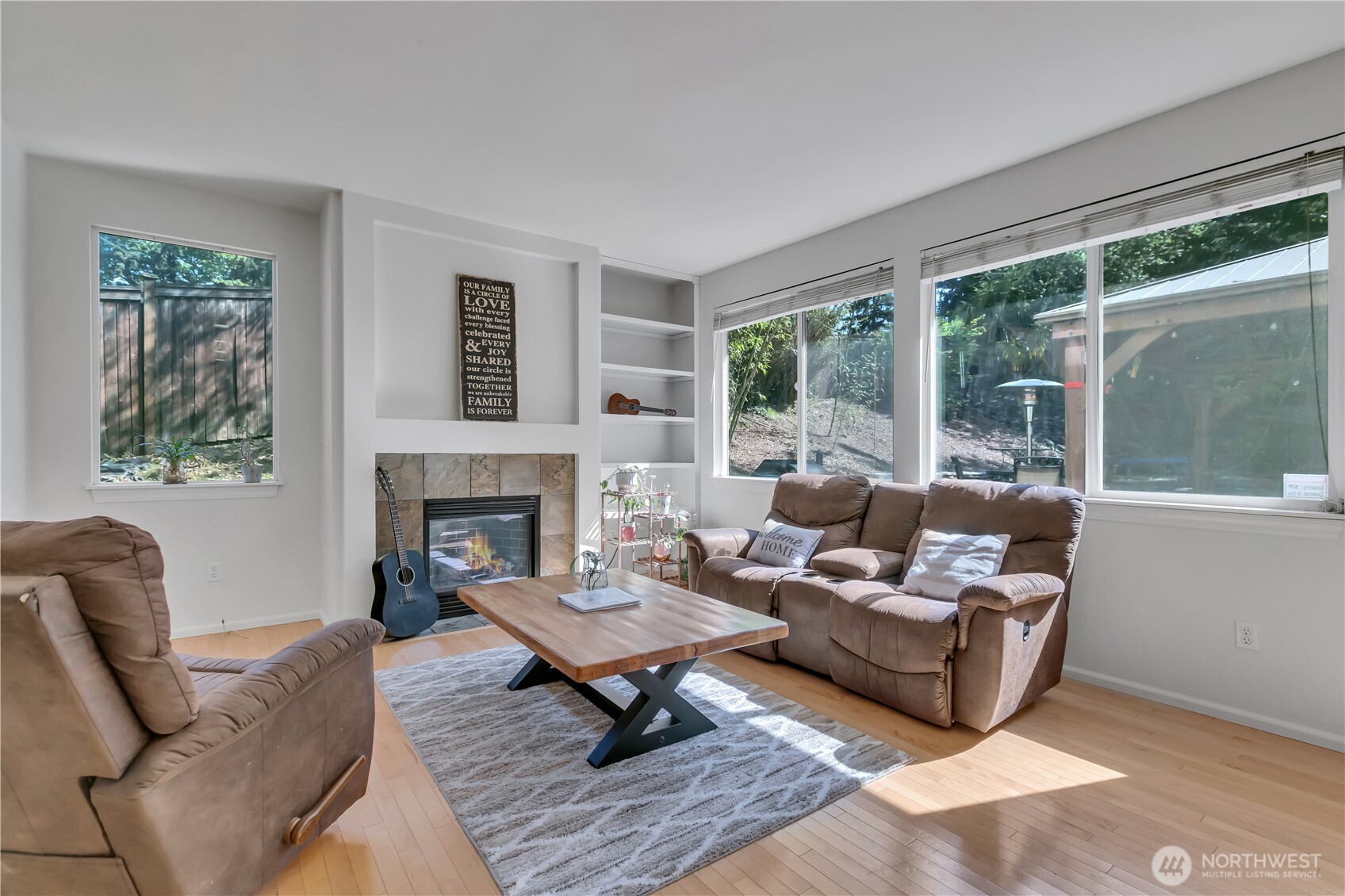 5702 Hazel Loop SE, Auburn, WA 98092