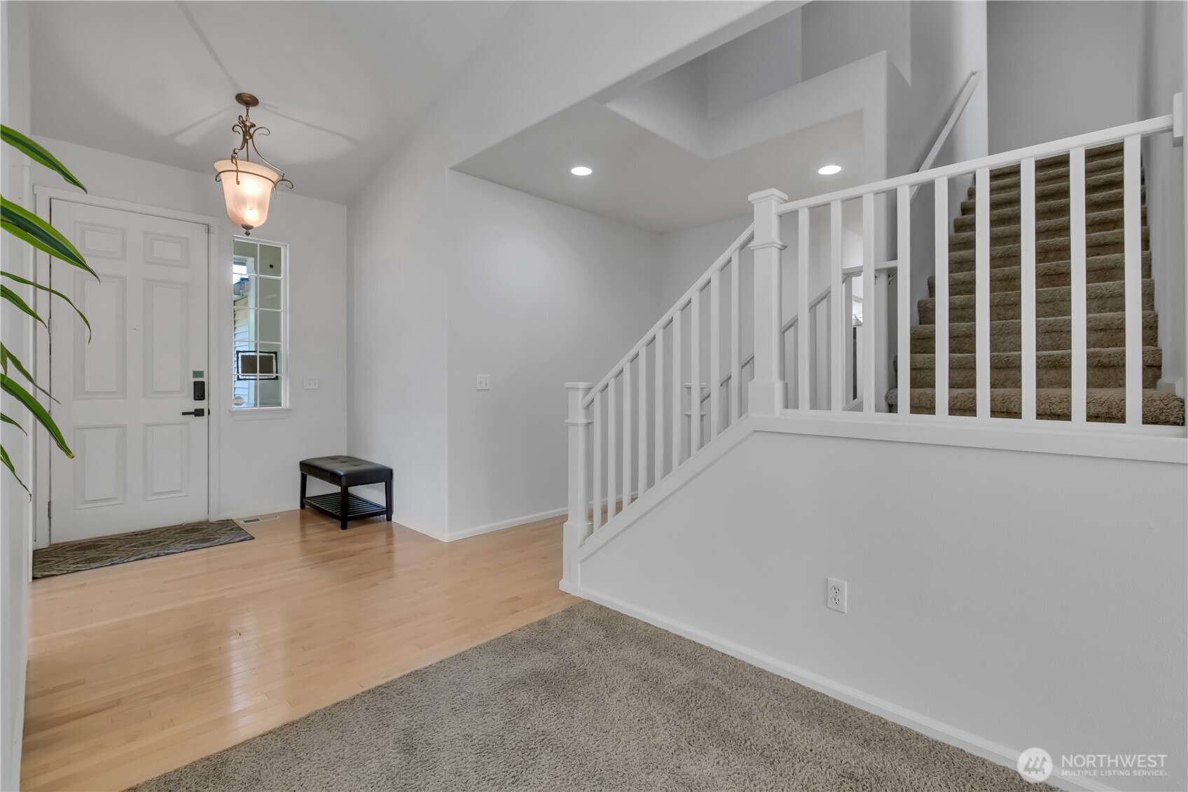 5702 Hazel Loop SE, Auburn, WA 98092