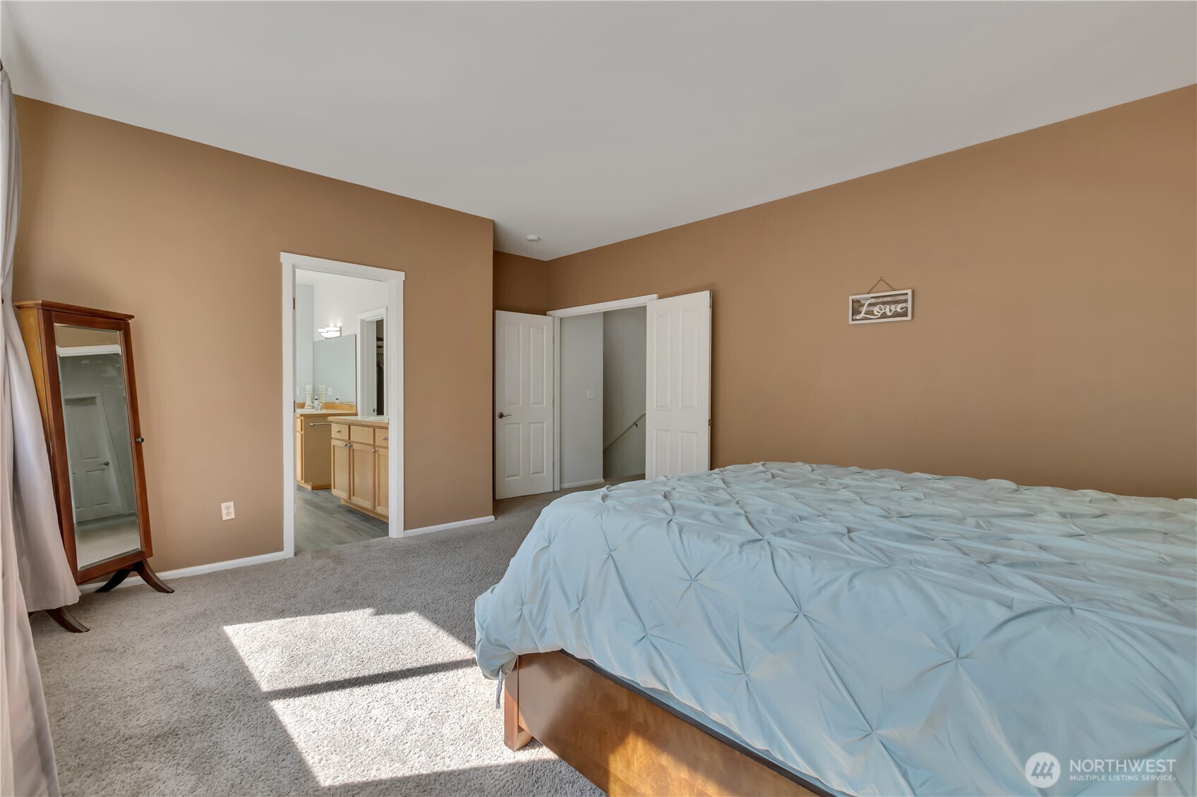 5702 Hazel Loop SE, Auburn, WA 98092