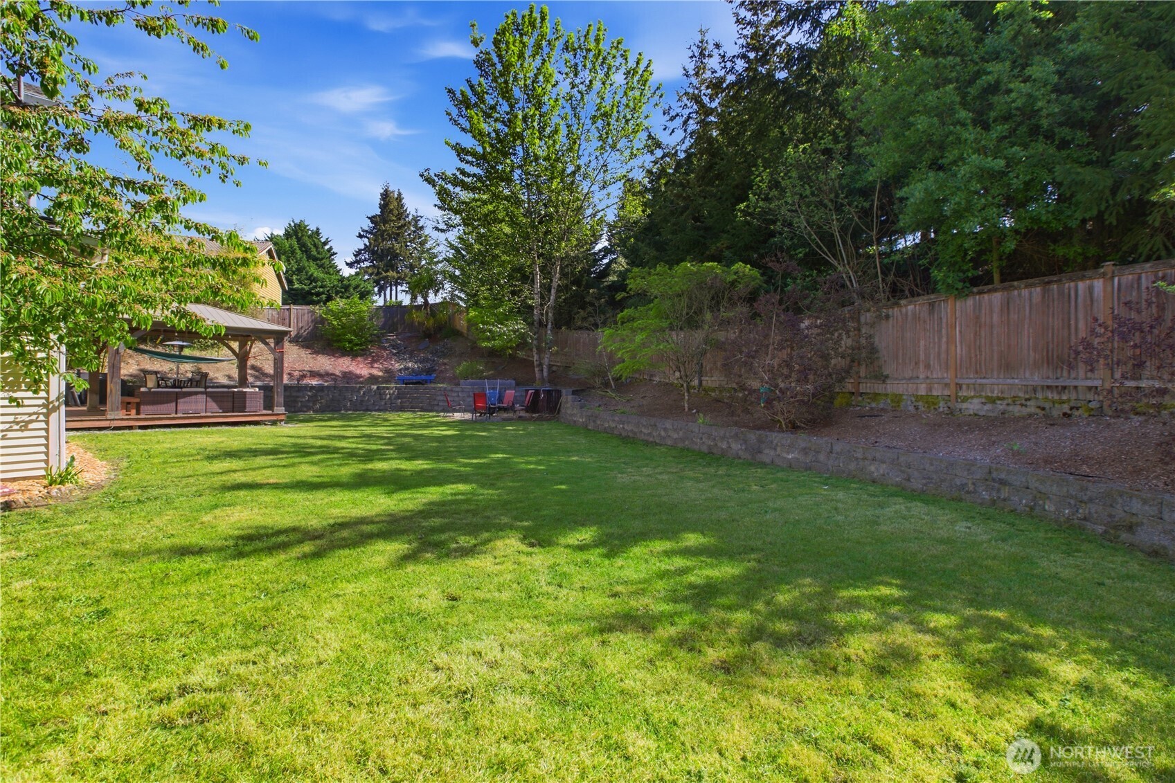 5702 Hazel Loop SE, Auburn, WA 98092