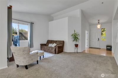 5702 Hazel Loop SE, Auburn, WA 98092 - Photo 7