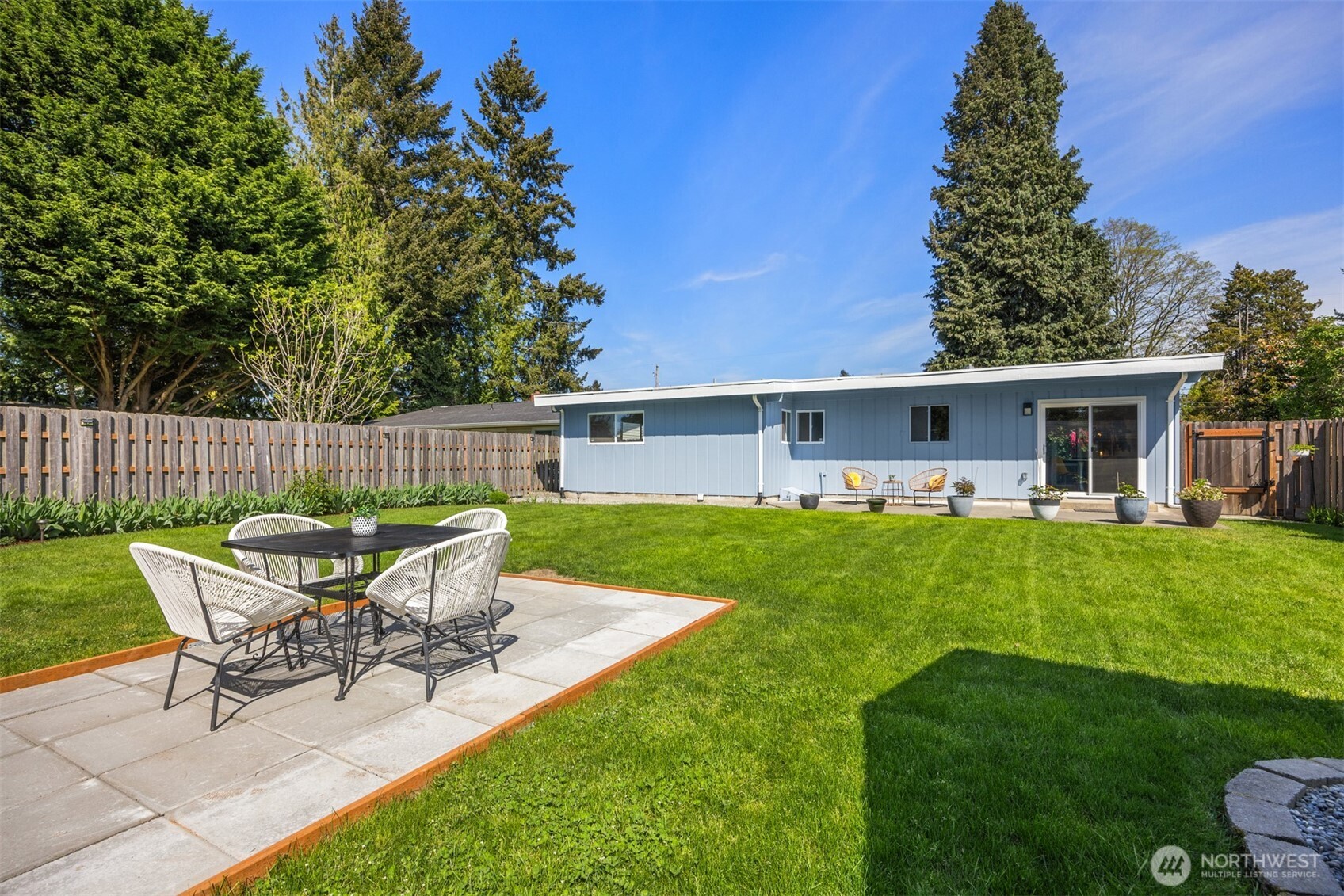 16021 15th Avenue SW, Burien, WA 98166
