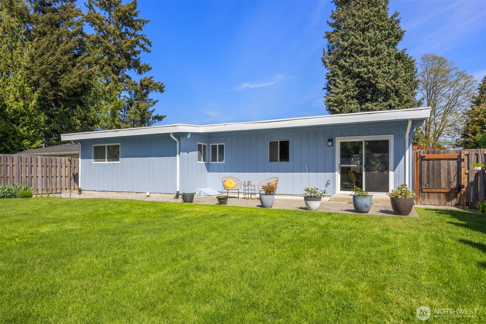 16021 15th Avenue SW, Burien, WA 98166