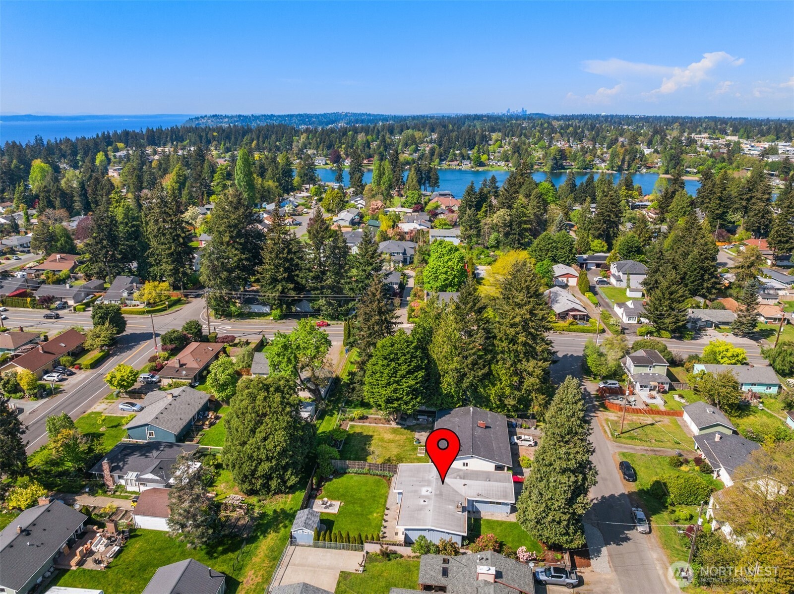 16021 15th Avenue SW, Burien, WA 98166
