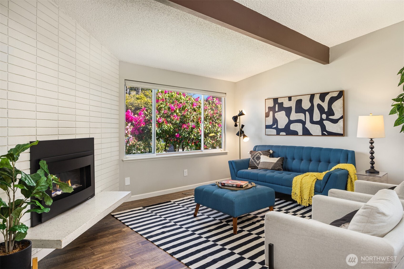 16021 15th Avenue SW, Burien, WA 98166
