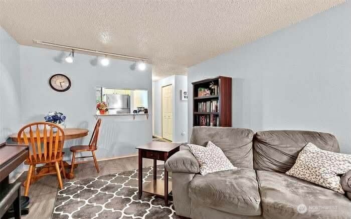 3312 I Street NE #D202, Auburn, WA 98002