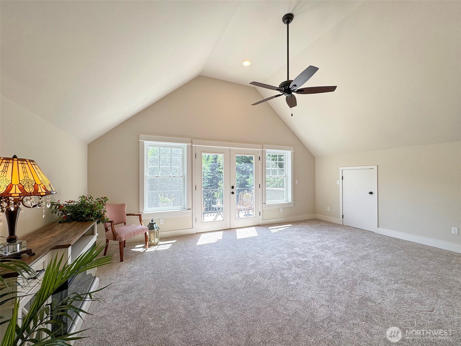 325 Evergreen View Parkway , Port Angeles, WA 98363
