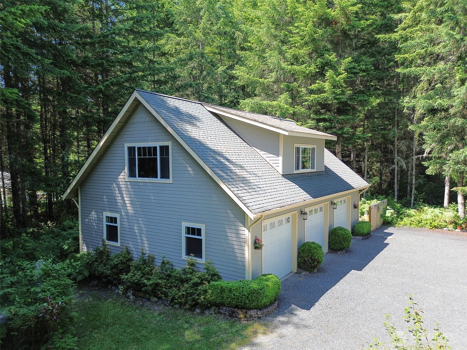 325 Evergreen View Parkway , Port Angeles, WA 98363
