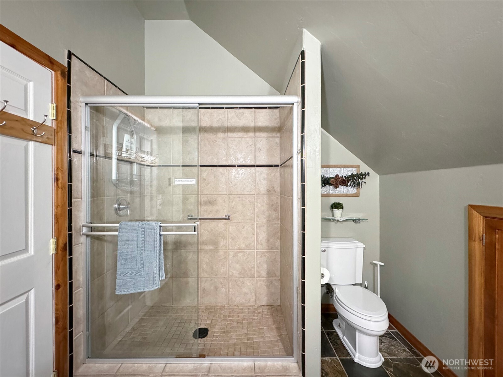 325 Evergreen View Parkway , Port Angeles, WA 98363