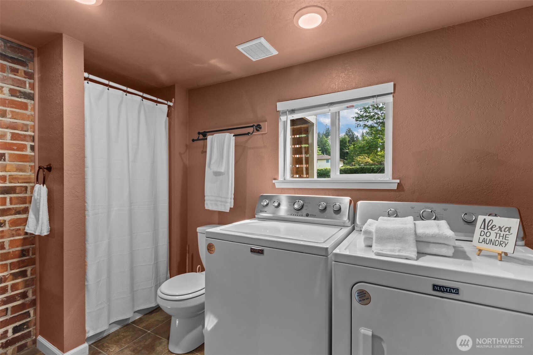 4722 Woods Road E, Port Orchard, WA 98366