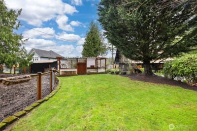 12528 Clear Lake North Road E, Eatonville, WA 98328 - Photo 33