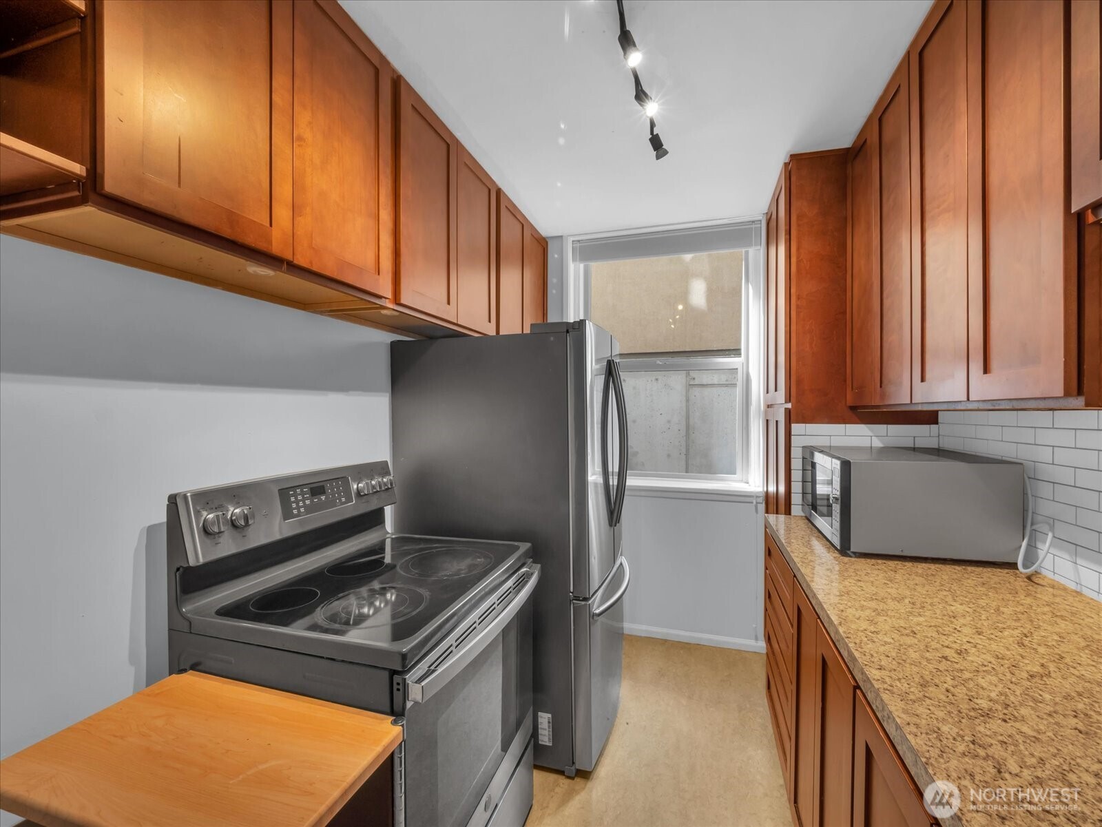 7 Harrison Street #17, Seattle, WA 98109