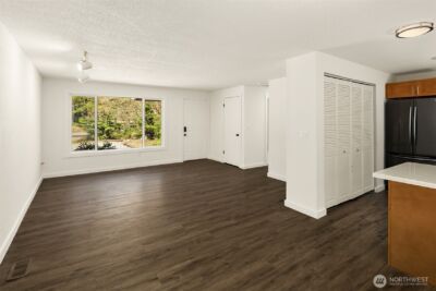 42307 SE 168th Court , North Bend, WA 98045 - Photo 4