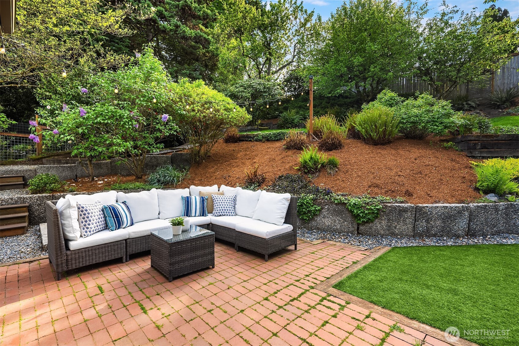 7231 91st Place SE, Mercer Island, WA 98040