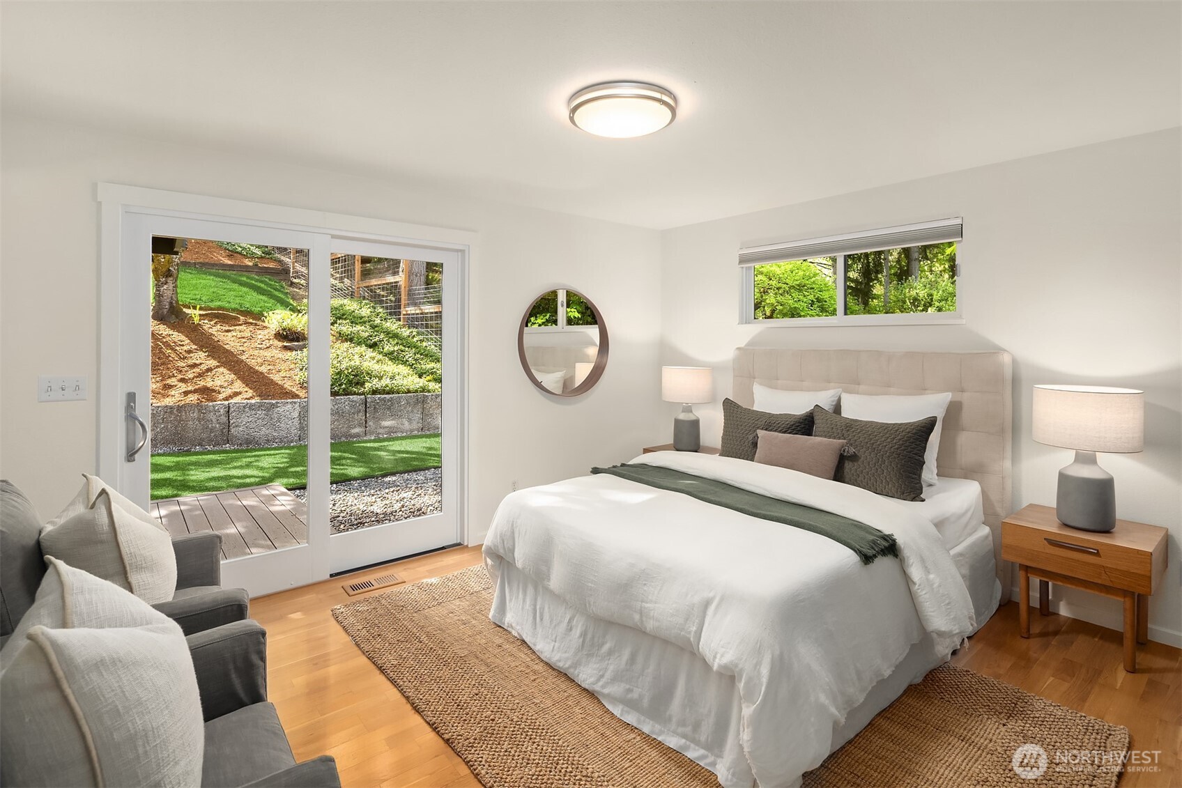 7231 91st Place SE, Mercer Island, WA 98040