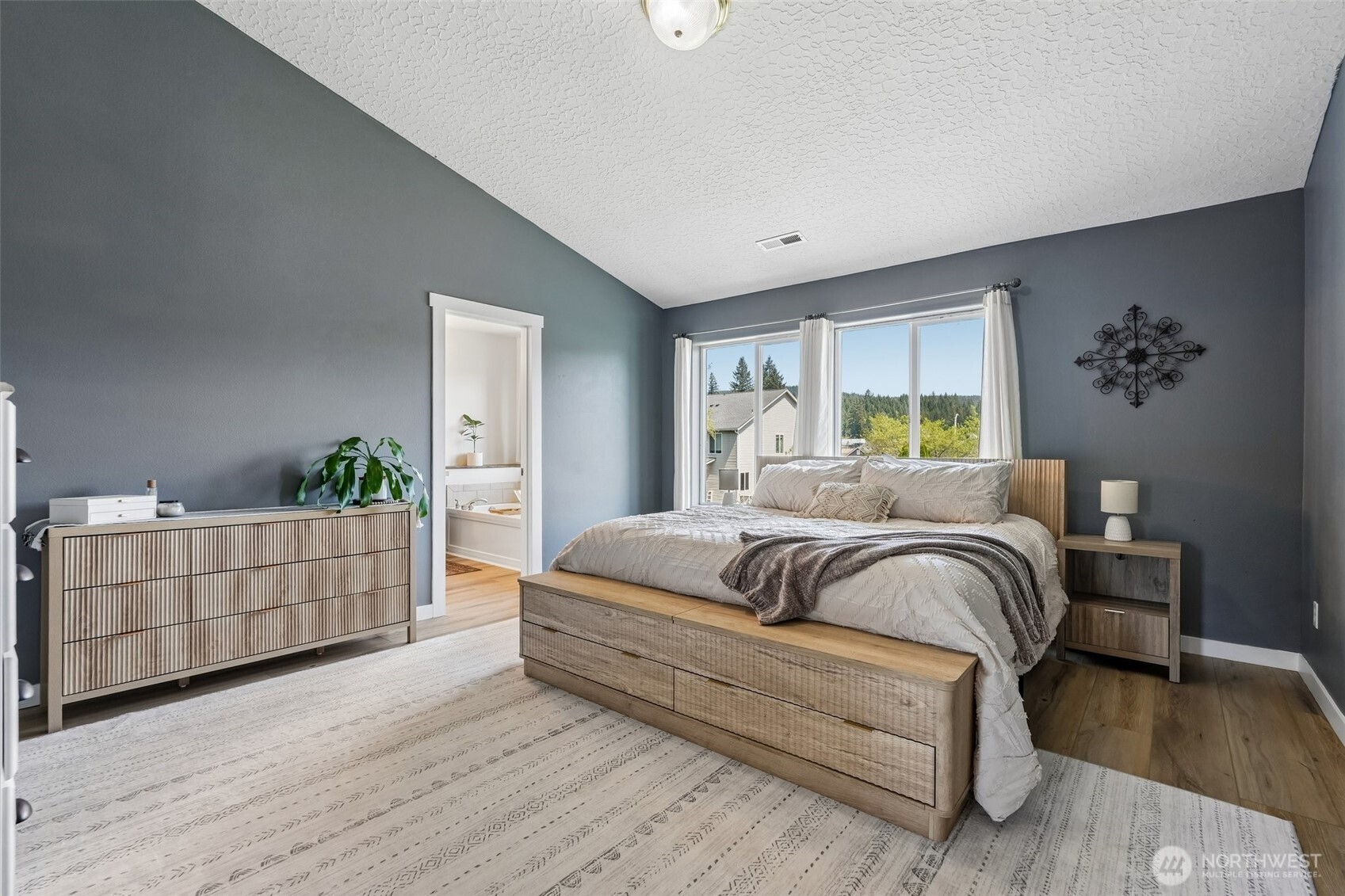 411 S Maple Avenue , Yacolt, WA 98675