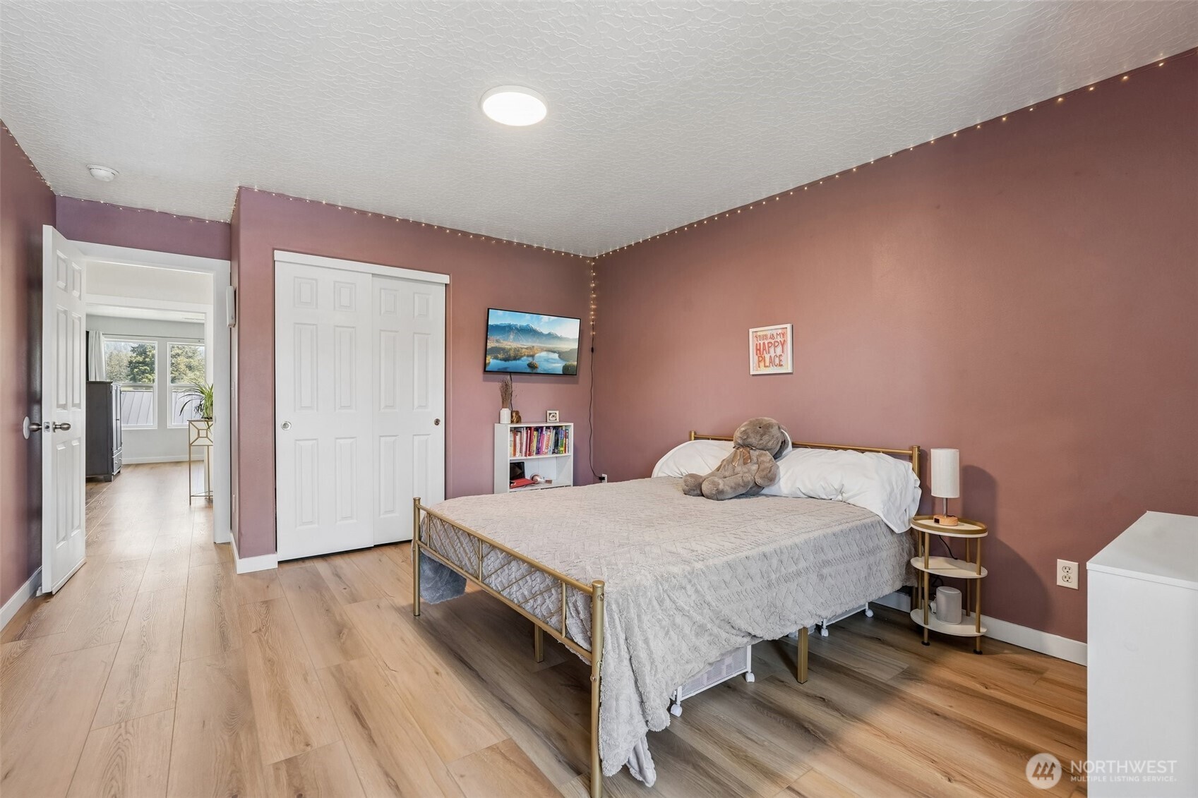 411 S Maple Avenue , Yacolt, WA 98675