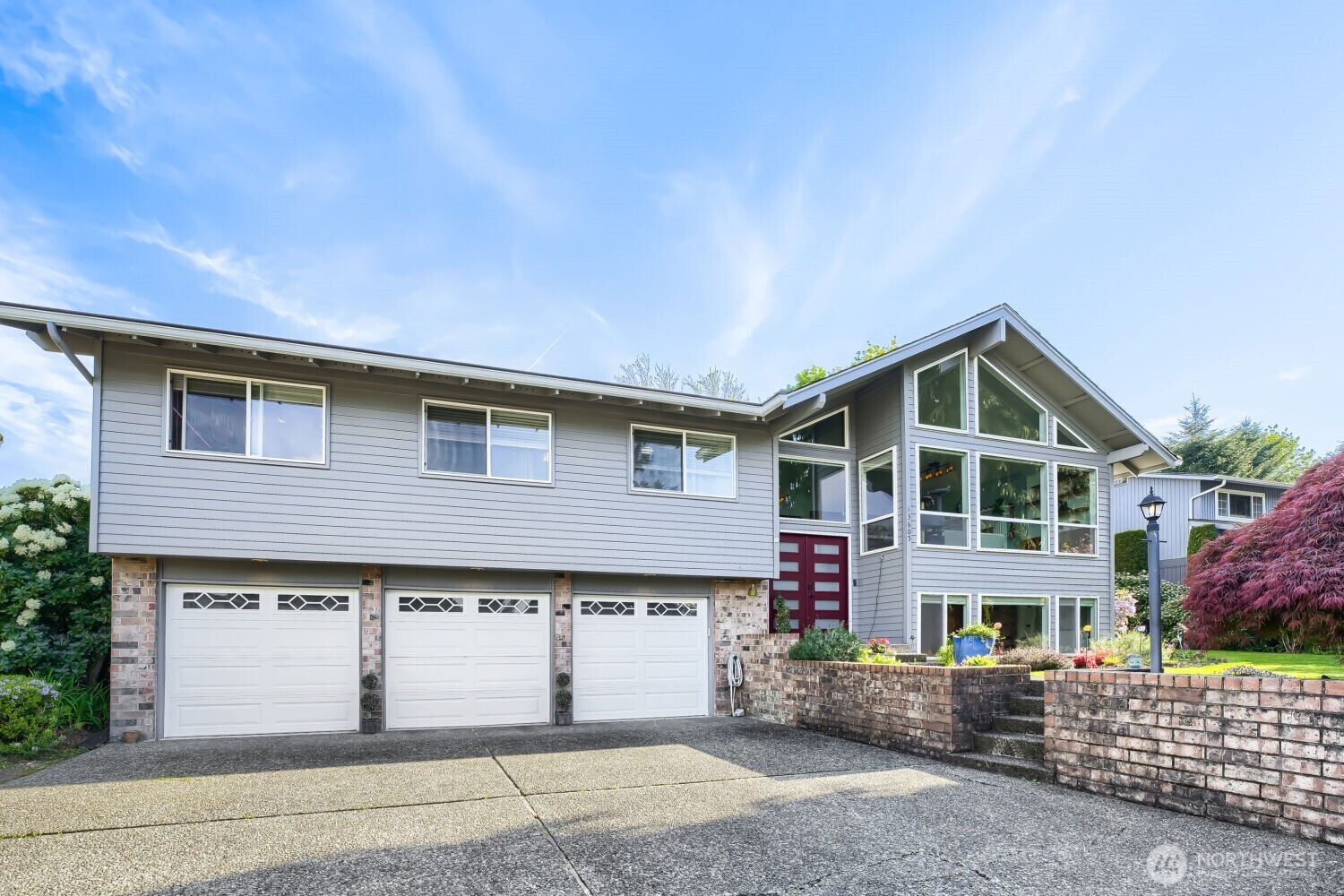 13605 SE 251 Place , Kent, WA 98042